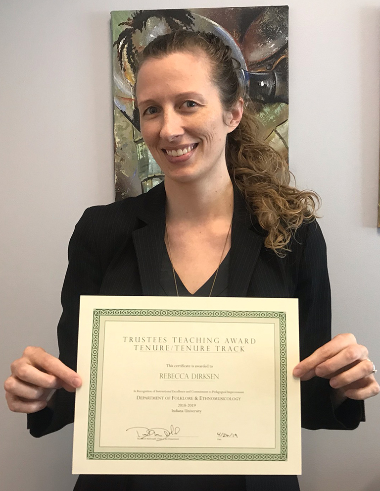 Rebecca Dirksen Wins the 2019 Trustees Teaching Award